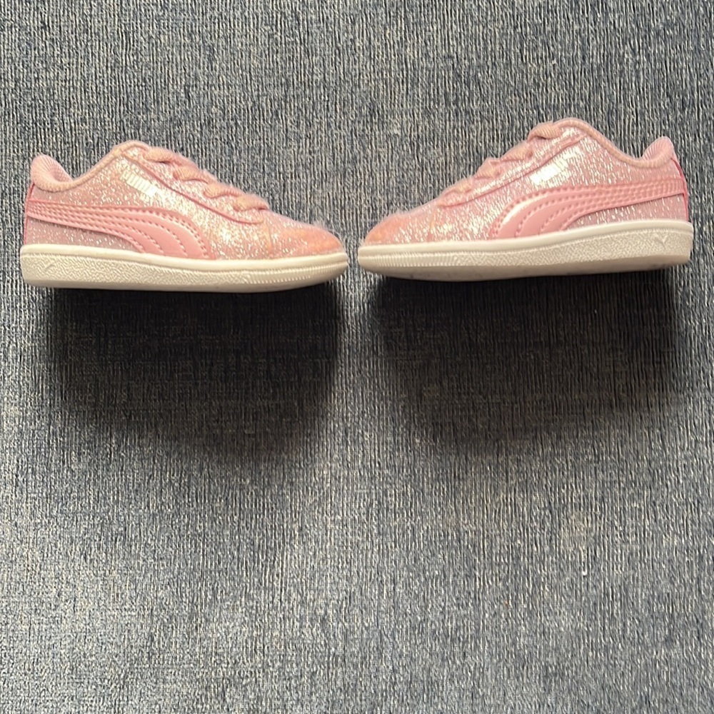 PUMA pink sparkle sneakers toddler 5